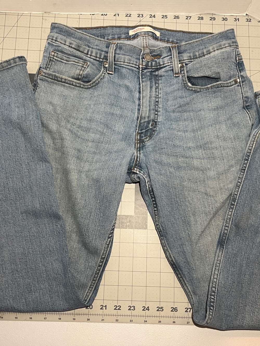 Levi's Light Blue Relaxed Fit Men’s Jeans